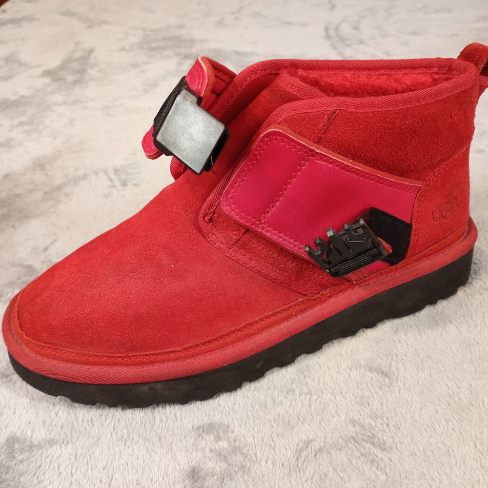 UGG Neumel Snapback Chukka Red Boots Sherpa Wool - Men’s Size 9 - Picture 9 of 16